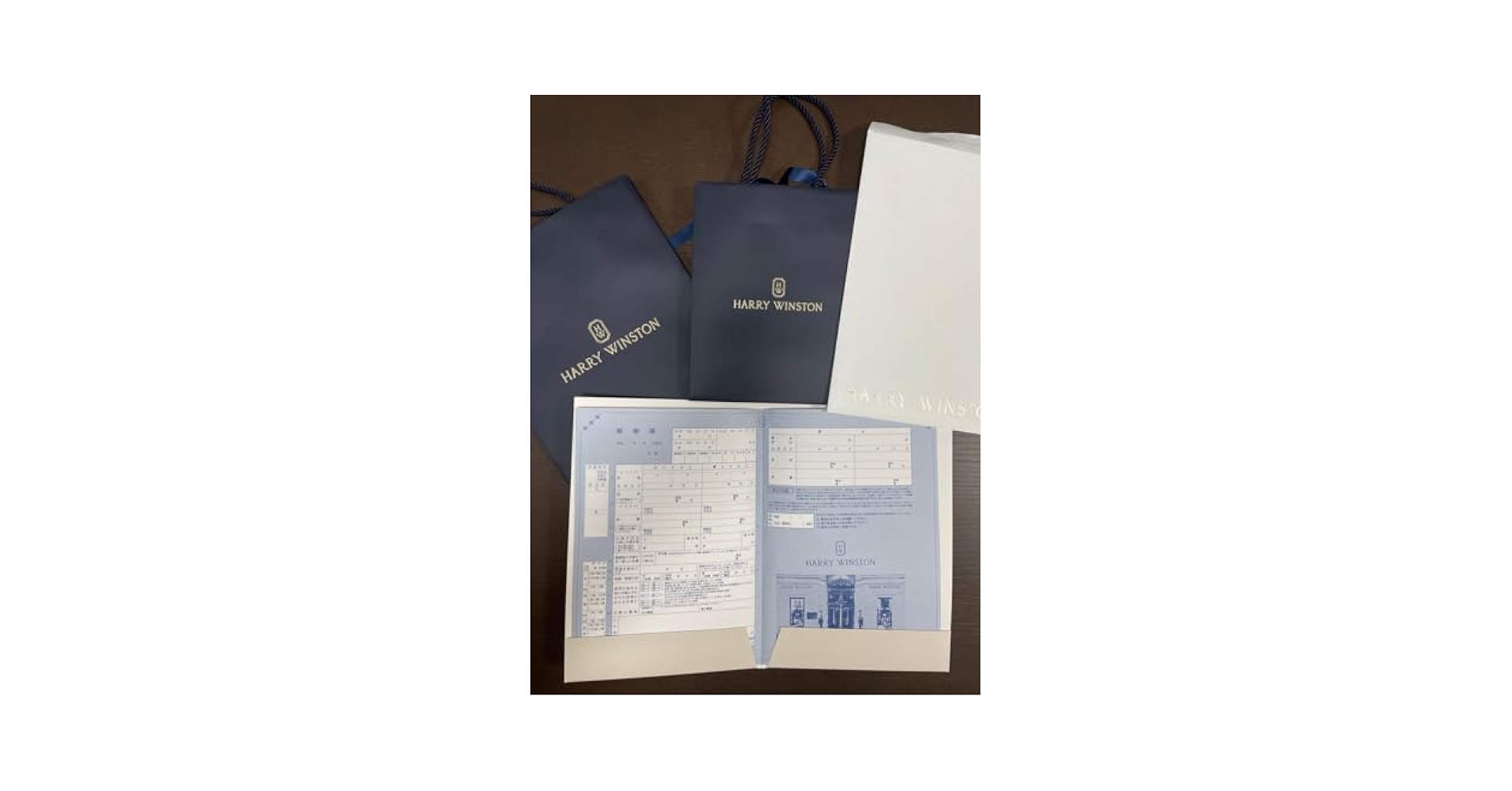 HARRY WINSTON - ハリーウィンストン　婚姻届 61MIn-htgvL._UF350,350_QL50_.jpg